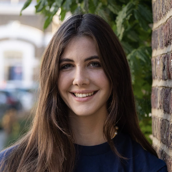 Julia - History tutor - London