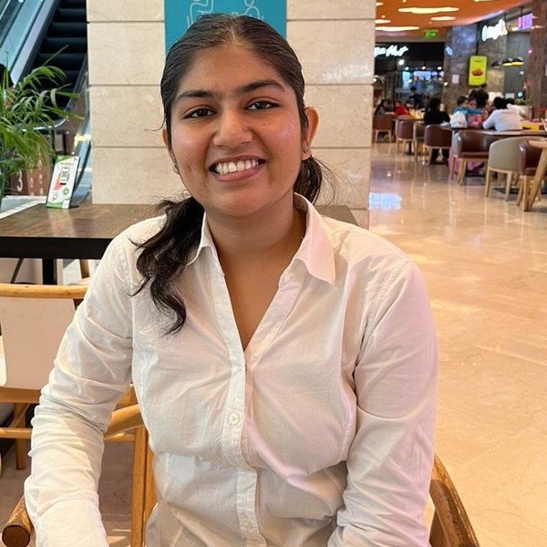 Prerna - Physics tutor - New Delhi