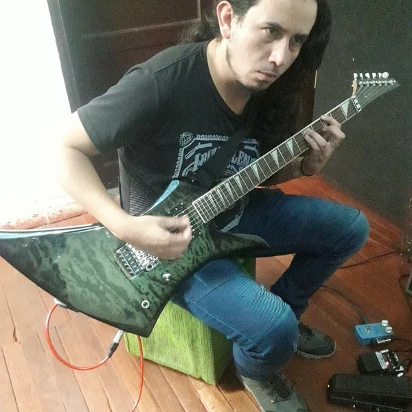 Oscar - Profesor de matemática - Bogotá