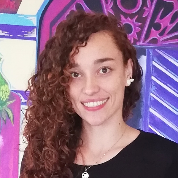 Vanessa - profesor de anatomía - Pereira