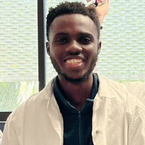 César - Prof de maths - Montpellier