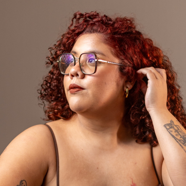 Mariana - Professor de teatro - Manaus