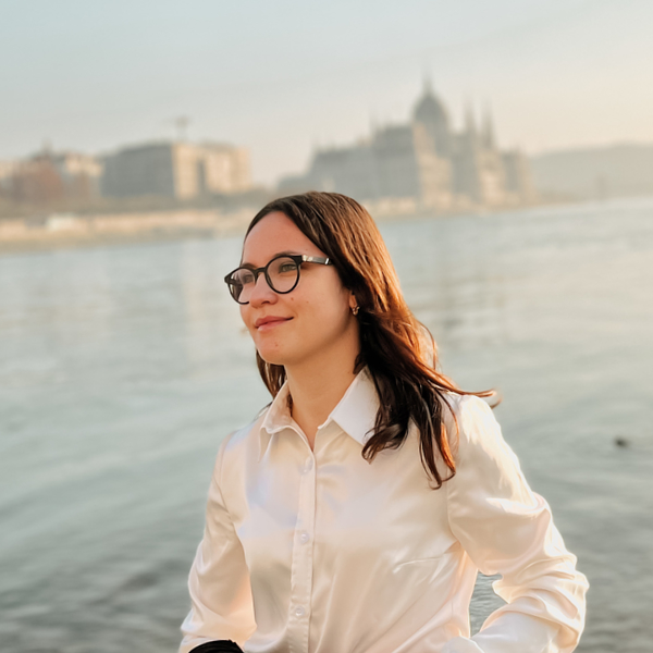 Amanda - történelem magántanár - Budapest