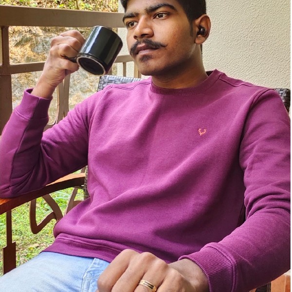 VIGNESH - Physics tutor - V.M.Chatram