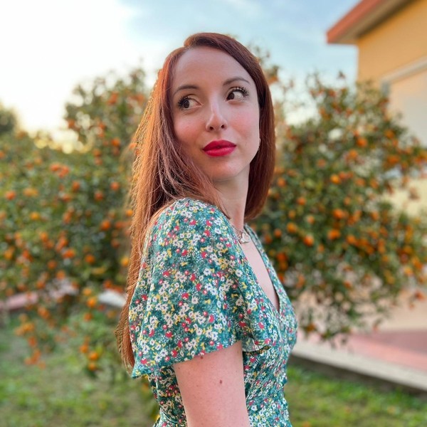 Anna Elisa - Insegnante di biologia - Nola