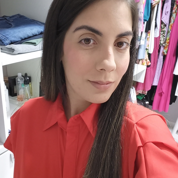 Lauana - Prof de farmacologia - Vilhena