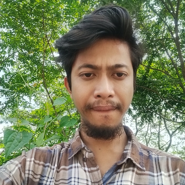 Johny - Maths tutor - 