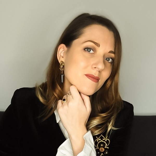 Katrina - Insegnante di design della moda - Roma