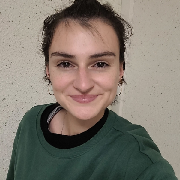 Zoé - Prof d'aide aux devoirs - Asnières-sur-Seine