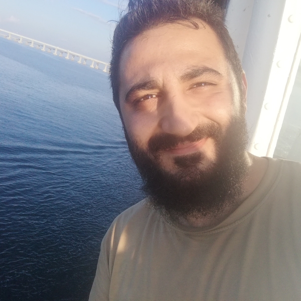 Ahmet - İngilizce öğretmeni - 