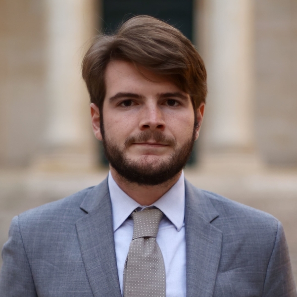 Florent - Prof de droit civil - Paris 4e