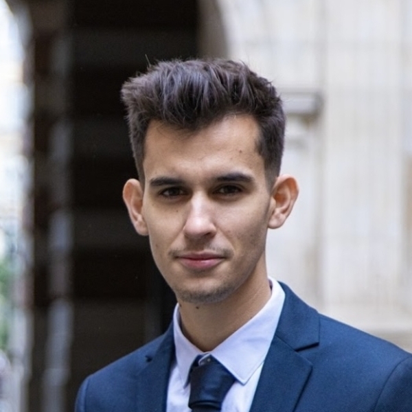Alexis - Prof de droit - Montauban