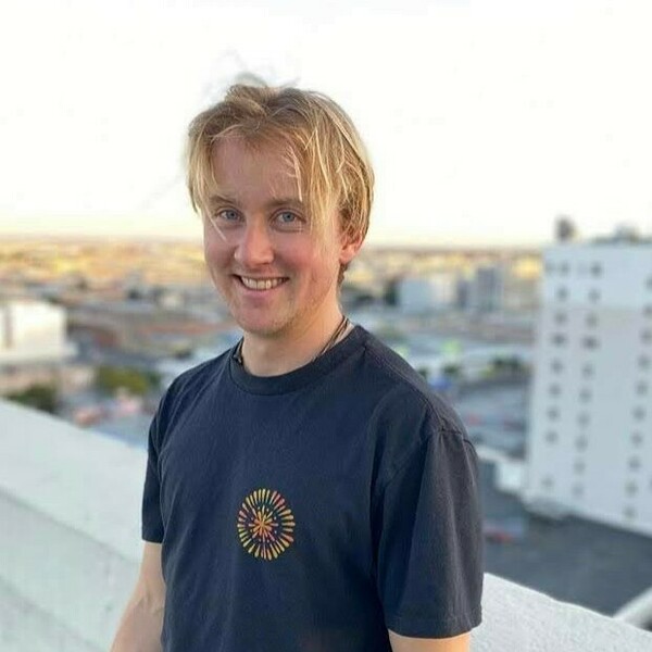 Lee - Maths tutor - Dearing