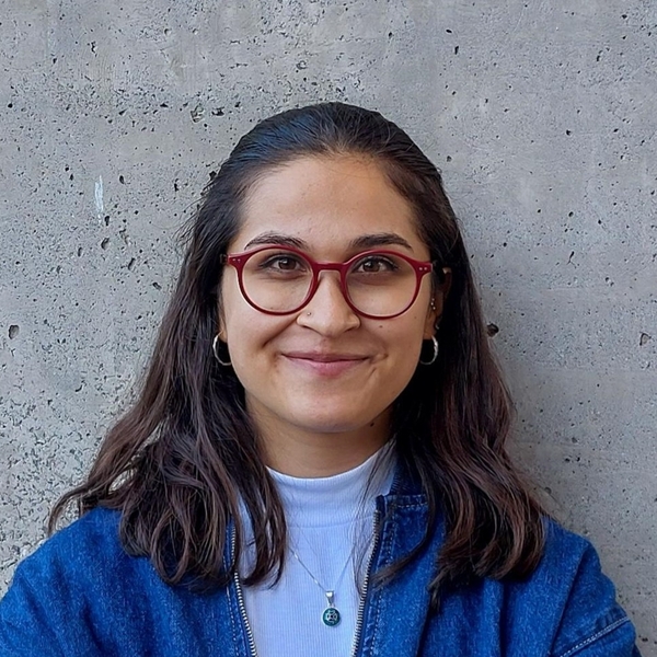 Amanda - Profe de física - Santiago