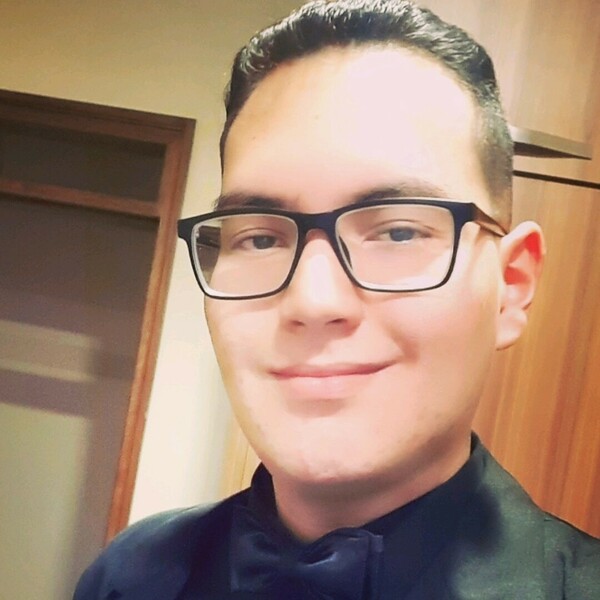 Stiven - Profe de vocabulario - inglés - Medellín