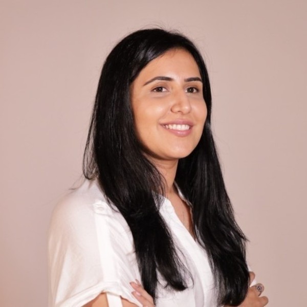 Aisha - English tutor - London