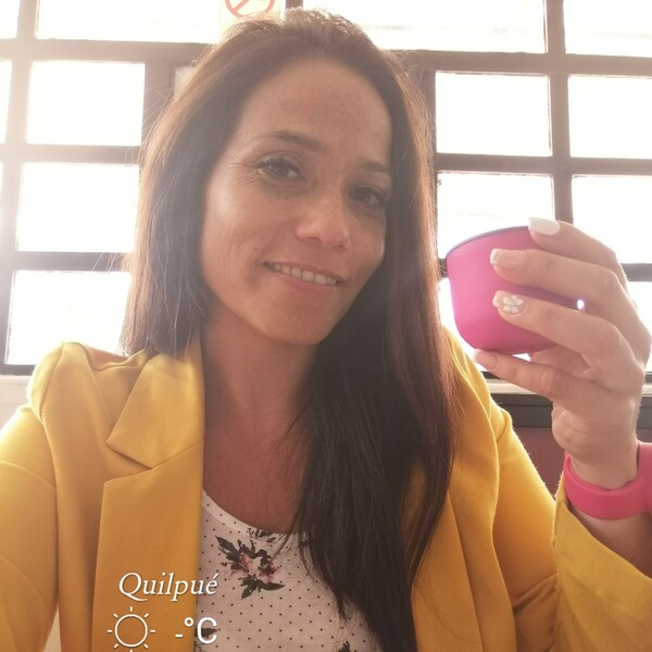 Carolina - Profesor de matemática - Valparaíso