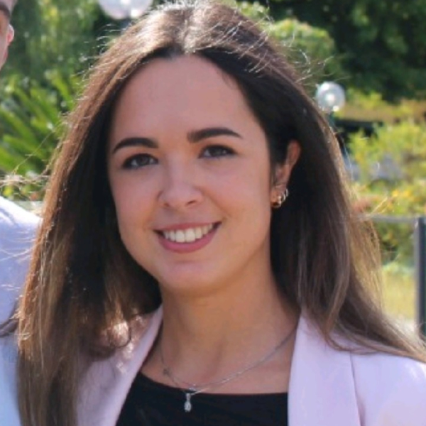 Filipa - Professor de preparação vestibular científico - Vila das Aves