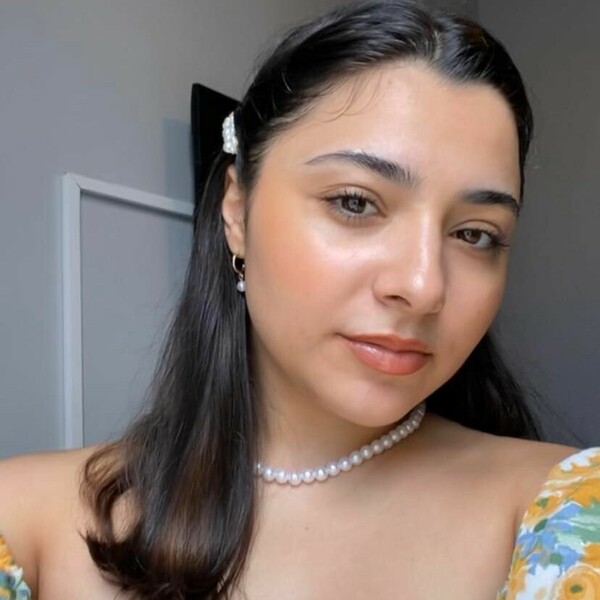 Magdalena - French Tutor - Dearing