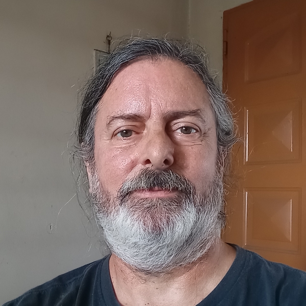 Leonardo - Profesor física y química - Quilmes Oeste
