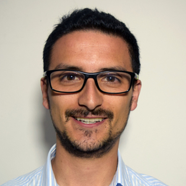 Frank - prof de Química - Tarragona