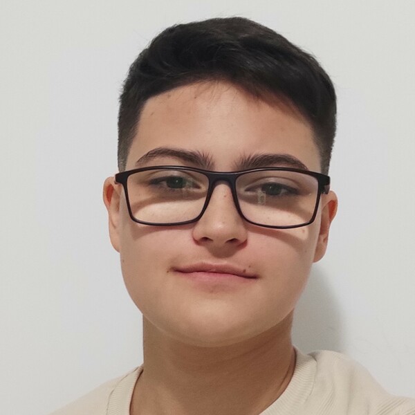Victor - Professor de matemática - Campina Grande