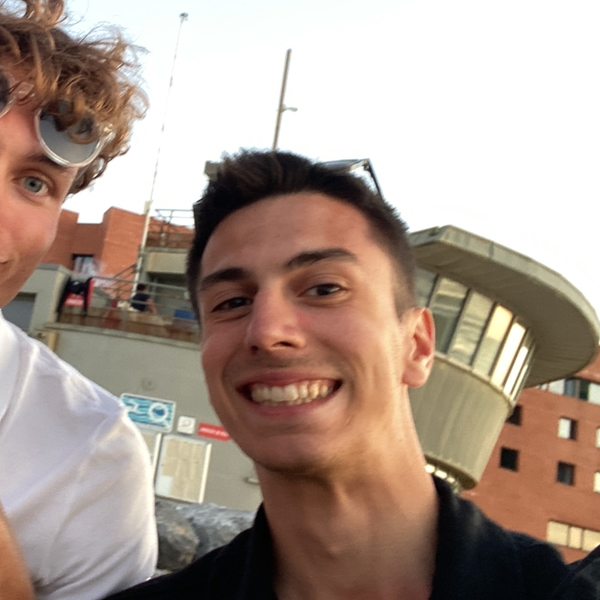 Hugo - Prof de physique - Lille