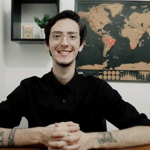 Adriel - Professor de inglês - São Paulo