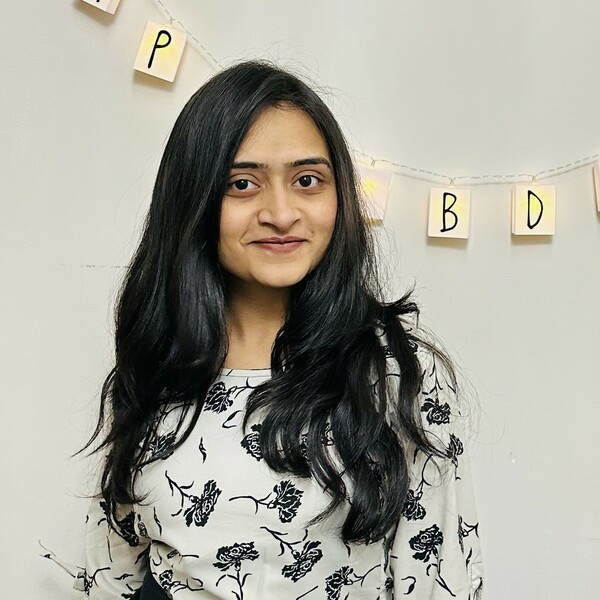 Disha - Vinyasa yoga tutor - Cambridge