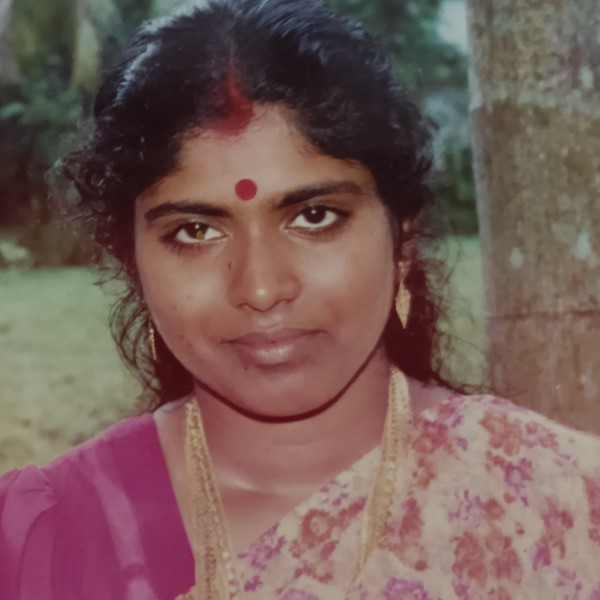 Anjitha - Accounting teacher - Perumbavoor