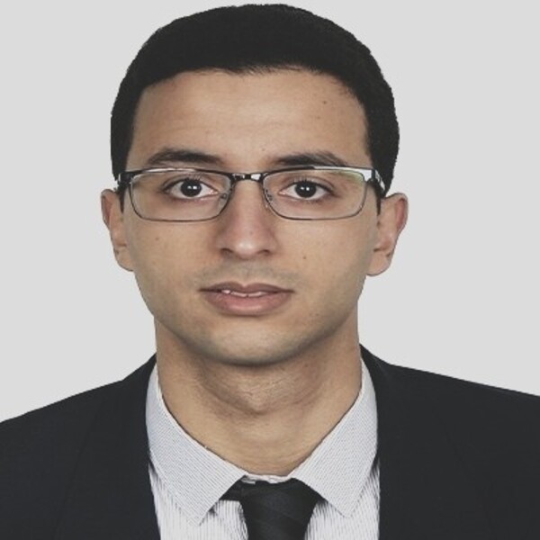 Ali - Prof de maths - Nanterre