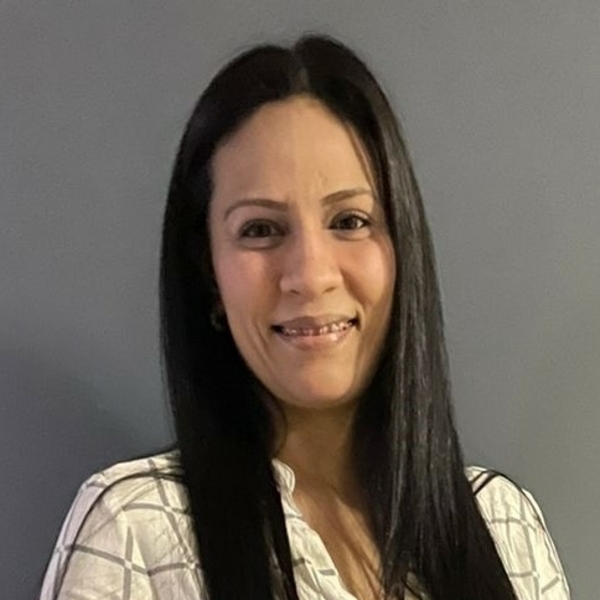 María Antonieta - profesor de cultura general - Callao