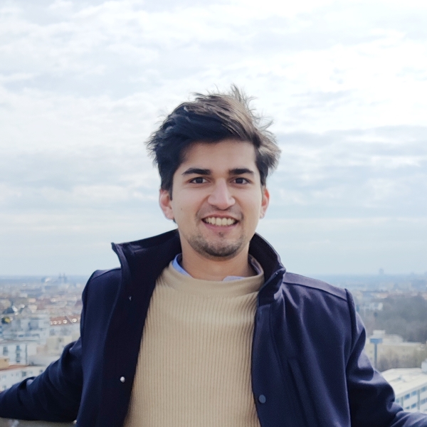 Aayush - Lehrkraft für Revit - Nürnberg