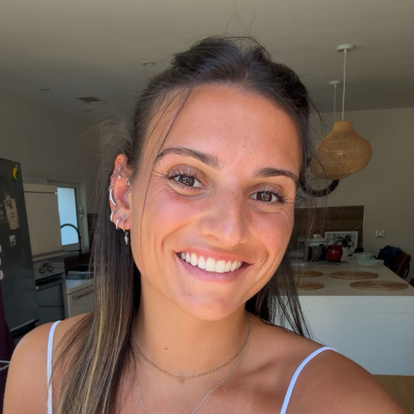 Jade - Prof d'aide aux devoirs - Bages