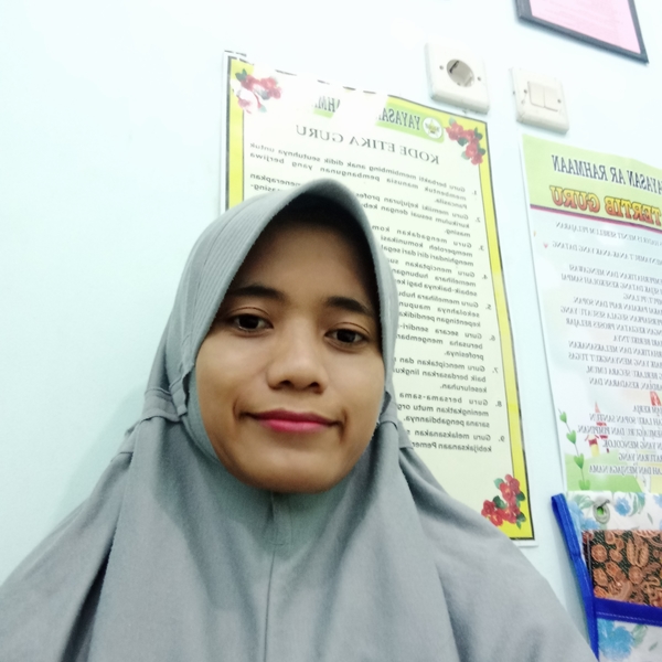 Dwi - Guru mengaji - Demak