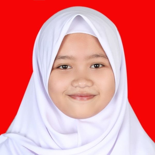 Della - Guru mengaji - 