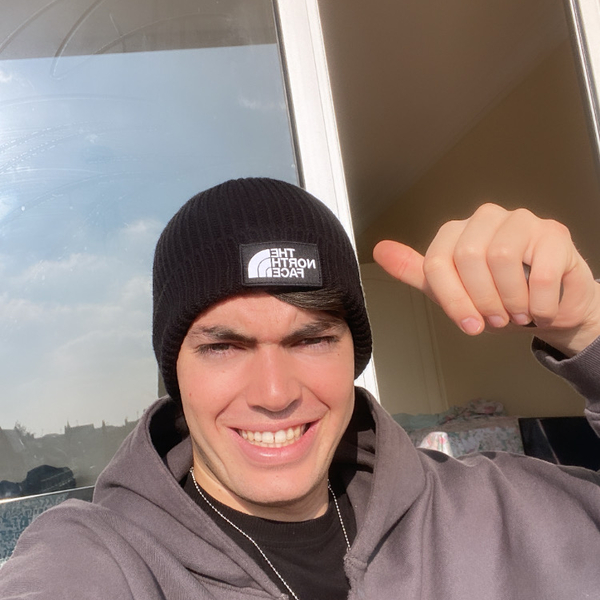 Rodrigo - Spanish tutor - Dearing
