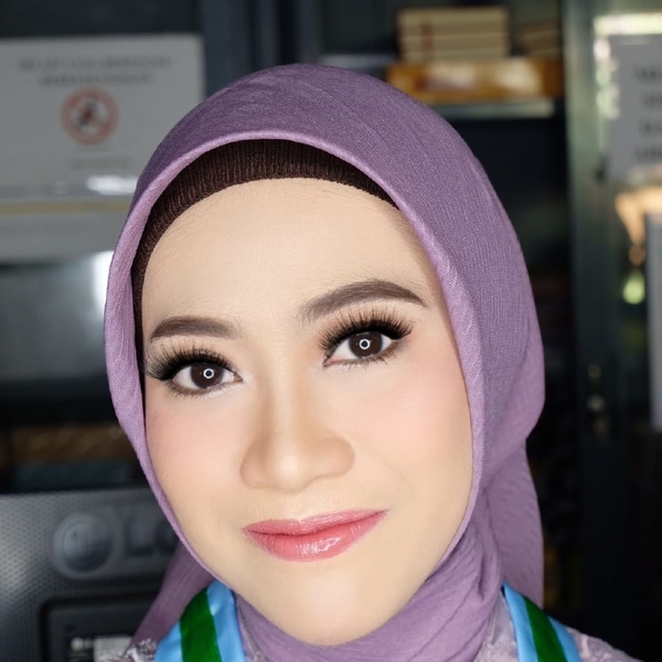Roisatul - Guru mengaji - 