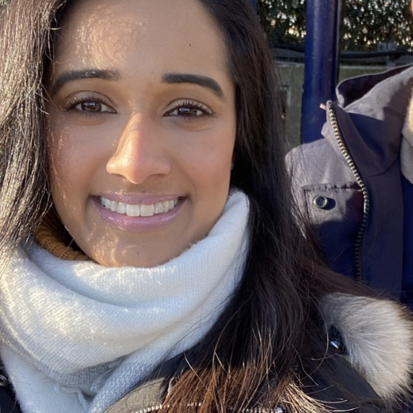 Ninthujah - English tutor - London