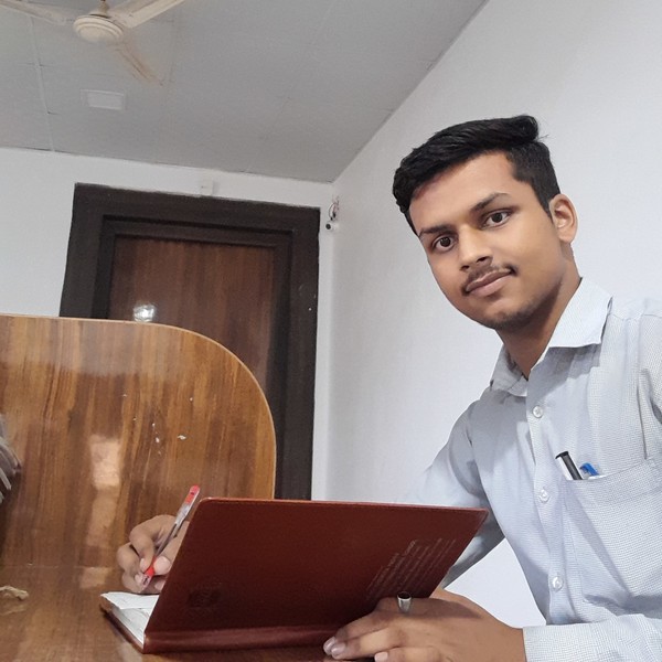 Saksham - Business studies tutor - Etawah