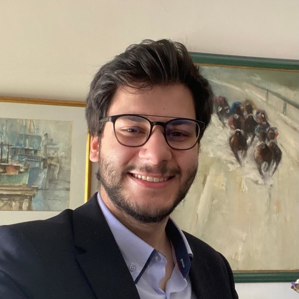 Renato - Prof de programação - Vila Nova de Famalicão