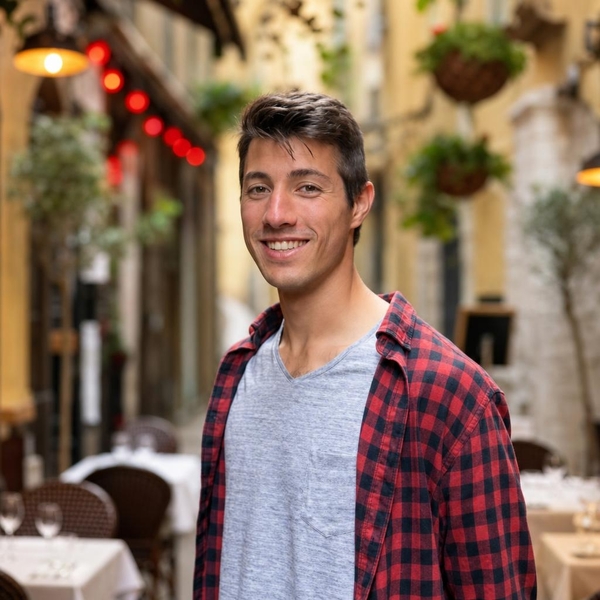 Vincent - Prof de physique - chimie - Nice