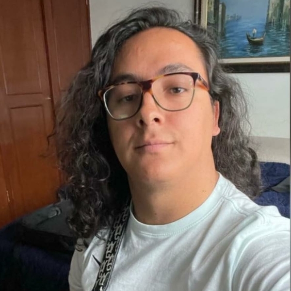 Carlos - Profesor guitarra criolla - Toluca de Lerdo
