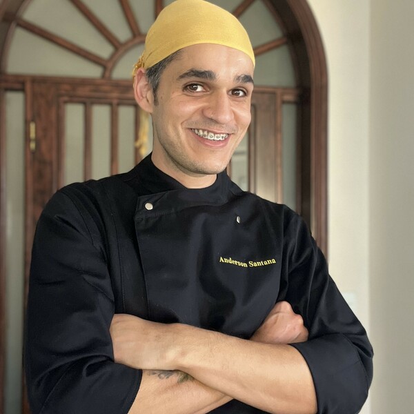 Anderson - Professor de culinária - 