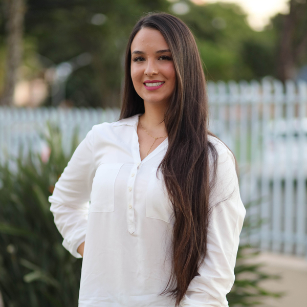 Isabella - Professor de reforço escolar - Apucarana