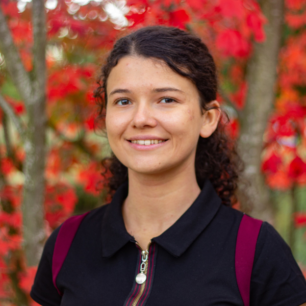 Jennie - Prof de physique - Palaiseau