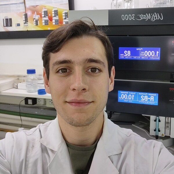 Nahuel - Profesor química - Rosario