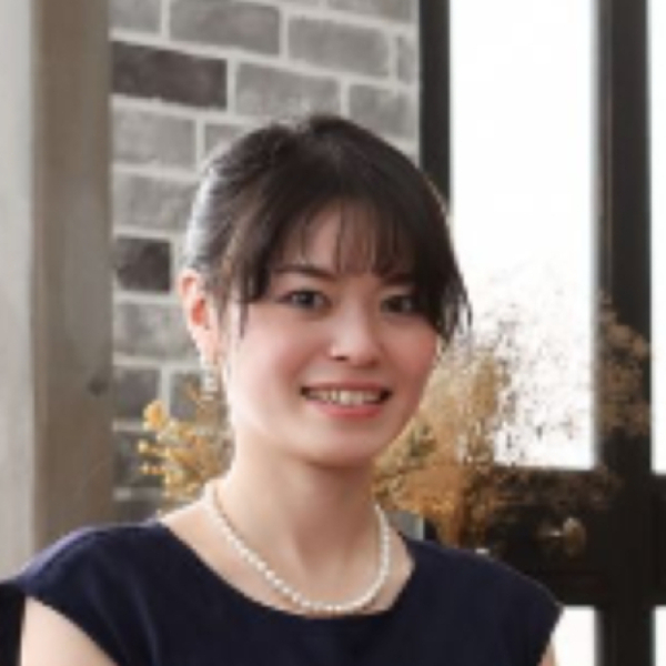 Mia - Japanese tutor - Québec City