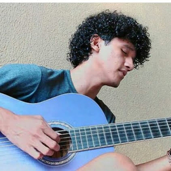 Rennoly - Professor de educação musical - Campo Maior