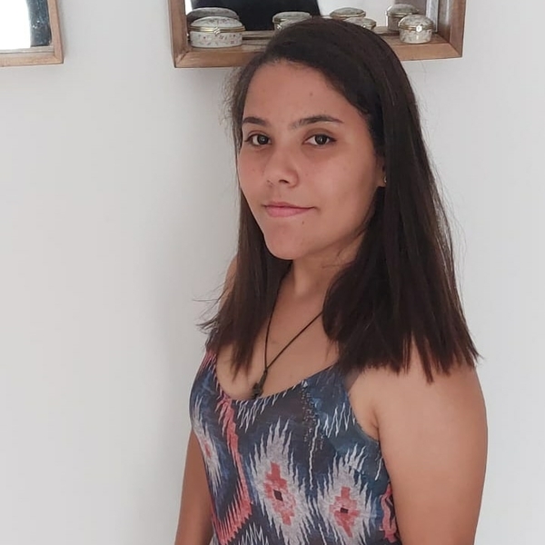 Dalila - Professor de piano - Jaú